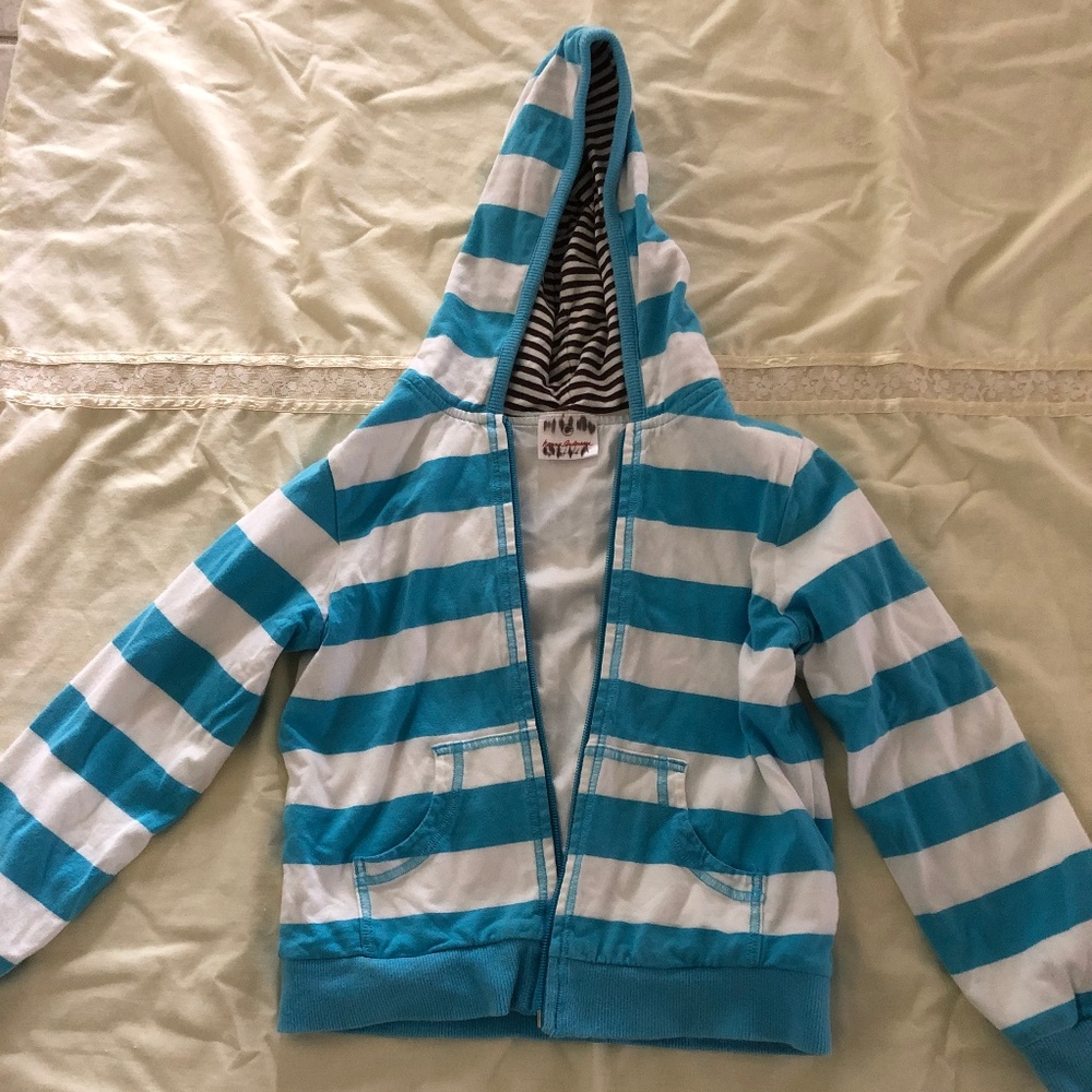 Hanna Andersen sweatshirt size 120
